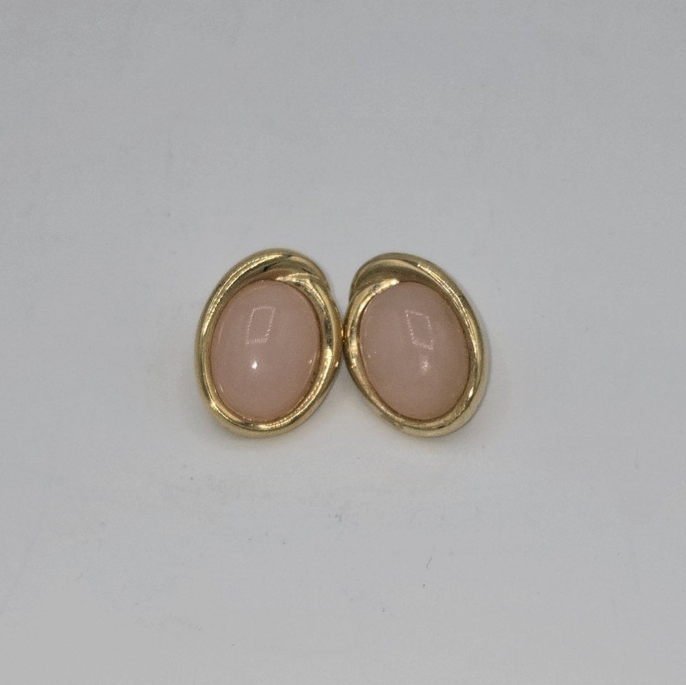 Vintage TRIFARI Pale Pink Lucite Dome Gold Tone Pierced Earrings